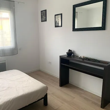 Climatisee Proche Centre-ville, Parking 빌라 *